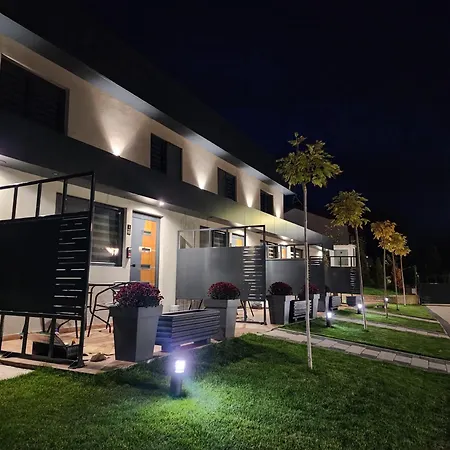 Alexander The Great Atg Apartment *