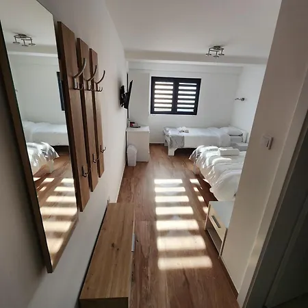 Apartment Alexander The Great Atg *