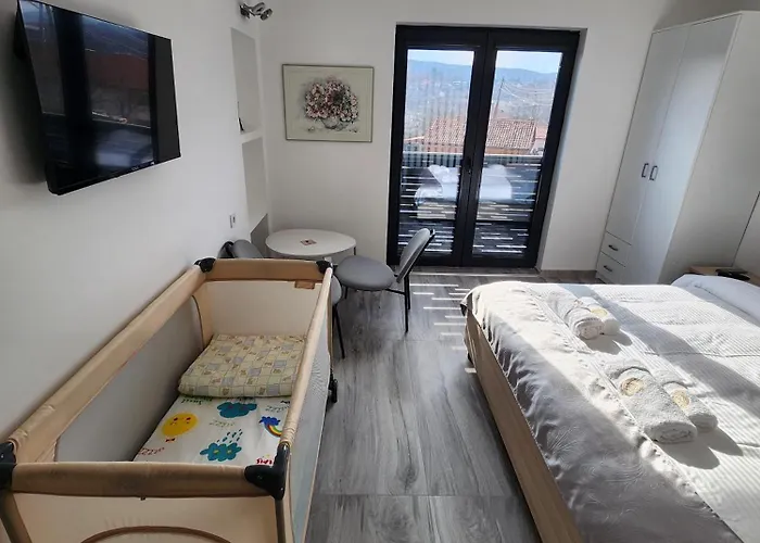 Διαμέρισμα Alexander The Great Atg